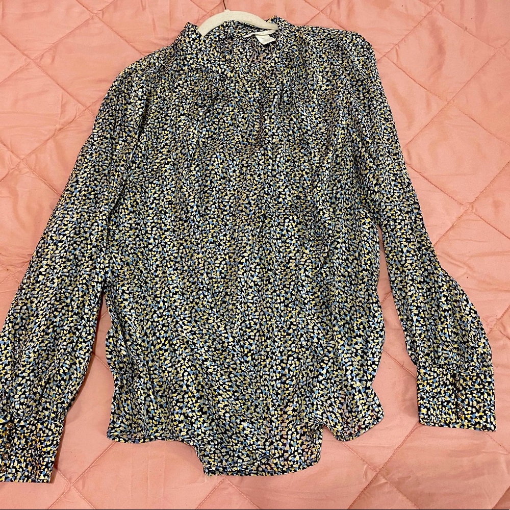 H&M Sheer Blouse with beautiful accent buttons !